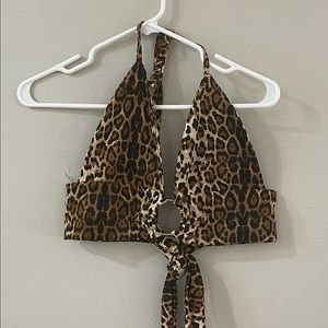 SHEIN Cheetah Crop Top